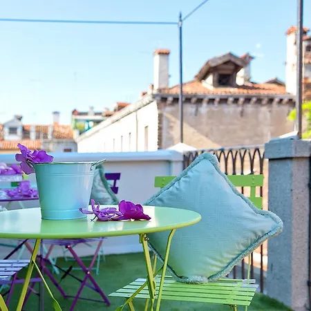Bed & Breakfast Aquamare, Boutique 2*