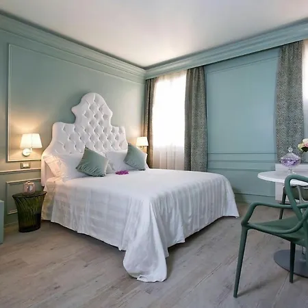 Aquamare, Boutique Bed & Breakfast