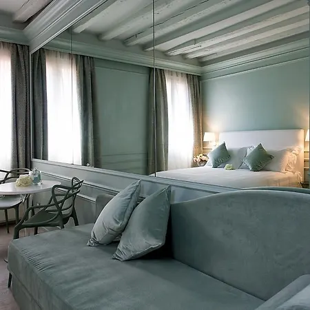 Bed and Breakfast Aquamare, Boutique 4*